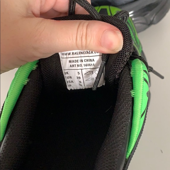 BNIB Balenciaga Track 2 Sneakers - Picture 3 of 7
